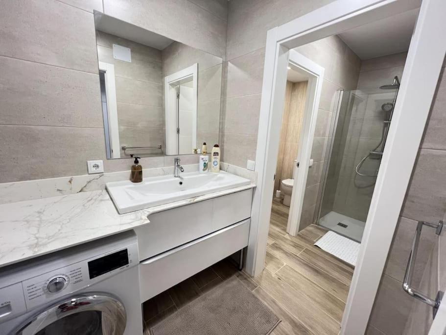 Living Colors Logrono Garaje Aire Wifi By Apartamentos Λογκρόνο Εξωτερικό φωτογραφία